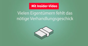 Zeichnung: Geldbündel auf grünes Hintergrund